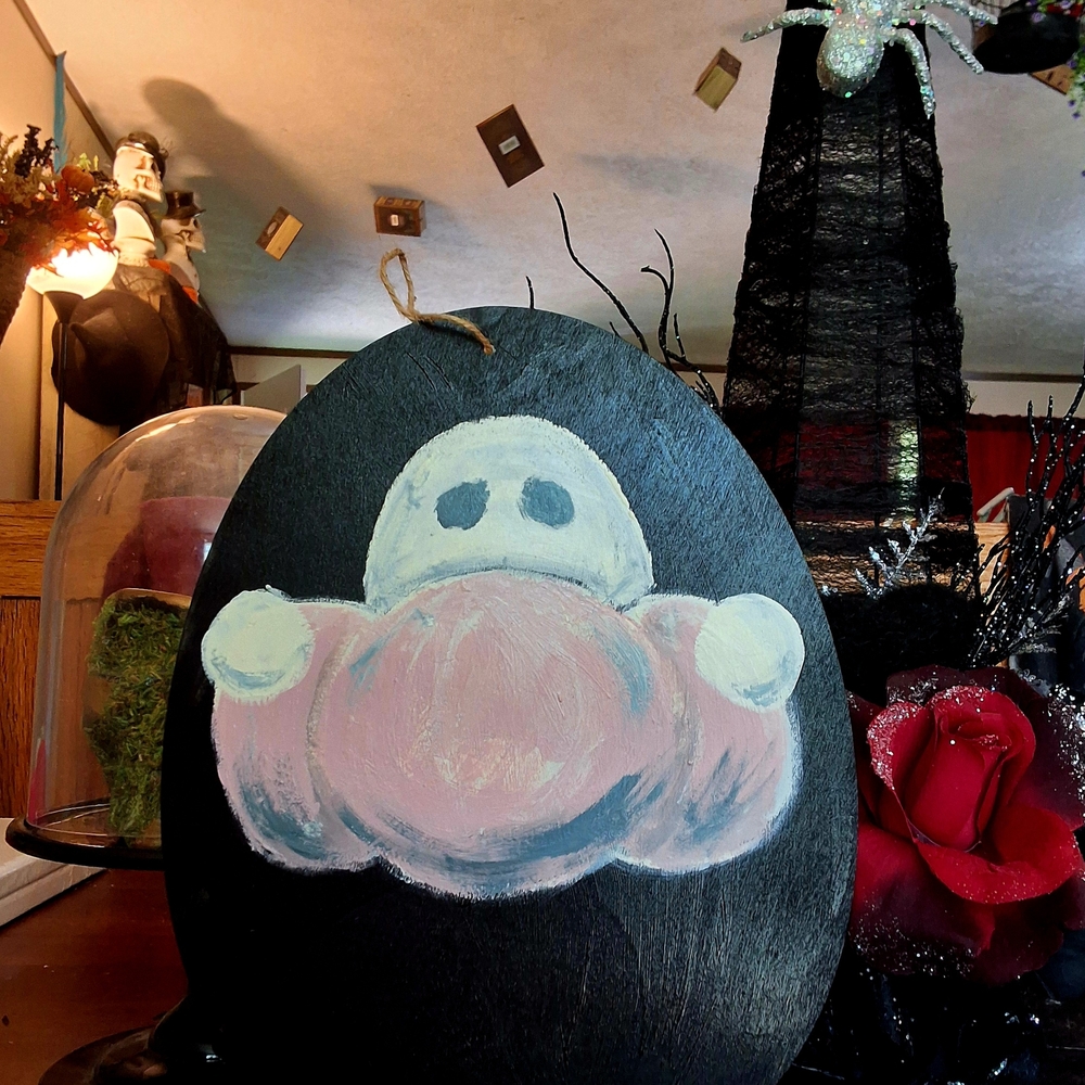 Hand-Painted Ghost Decor.